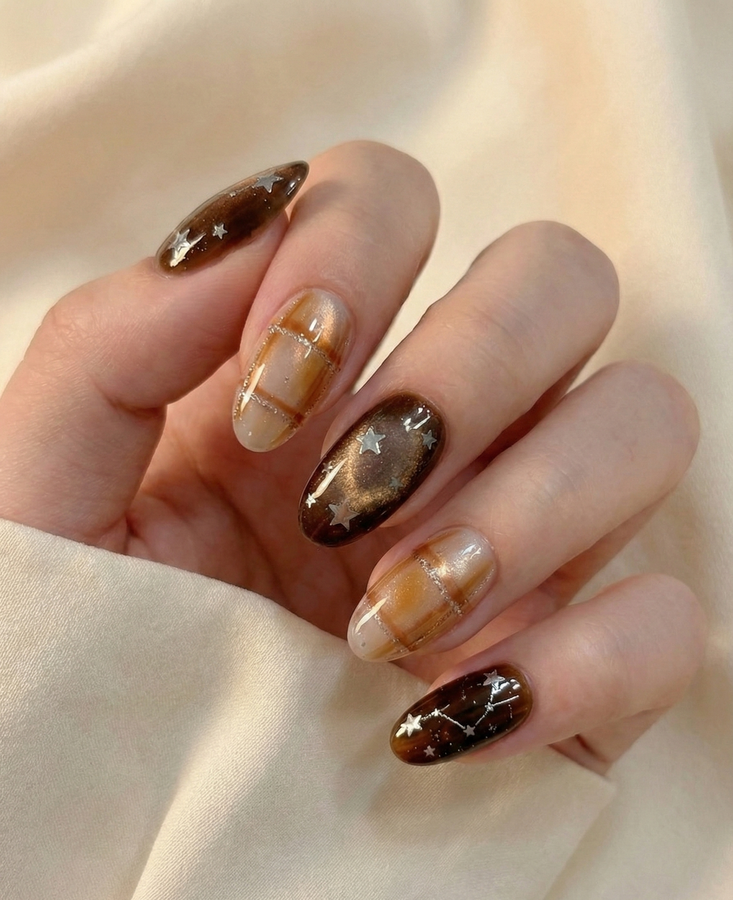 Brown Plaid & Celestial Star Press On Nails - Constellation Galaxy Art - Tartan Checkered - Cozy Fall Winter - Custom Size Set - PN251167