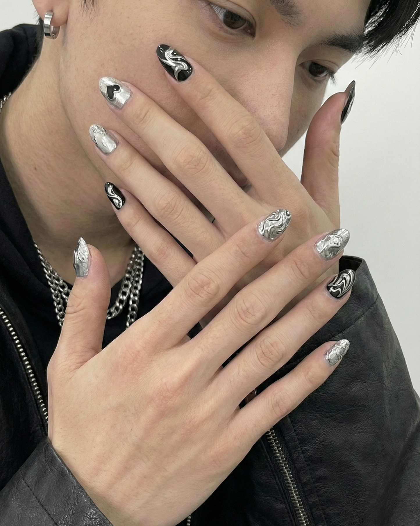 Black & Silver Chrome Press On Nails - 3D Liquid Metal Swirls - Textured Foil Heart - Cyber Sigilism Y2K - Grunge Punk Unisex Gel - Custom Size Set - PN251180