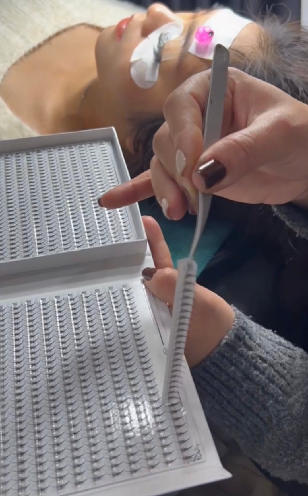 18D Promade Volume 1200 Fans | Premium Handmade volume fans for professional eyelash extension