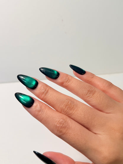 Emerald Green Cat Eye Press On Nails - Party Nails - Night Out Nails - Handmade Gel Nails - Magnetic Shimmer - Custom Size Set - NM233020