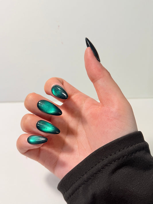 Emerald Green Cat Eye Press On Nails - Party Nails - Night Out Nails - Handmade Gel Nails - Magnetic Shimmer - Custom Size Set - NM233020