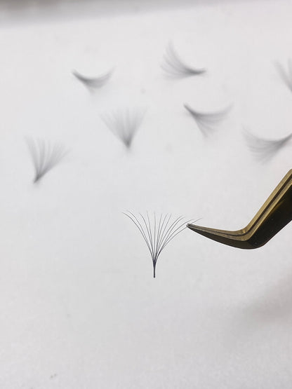 16D Volume 0.03- 1000 Fans Promade Volume Fans For Professional Eyelash Extension - Pinneacle Lash