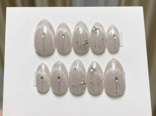 White Velvet Cat Eye Press On Nails - Silver Chrome Vertical Line - 3D Rhinestone Gem - Winter Snow Angel Manicure - Custom Size Set - PN251161