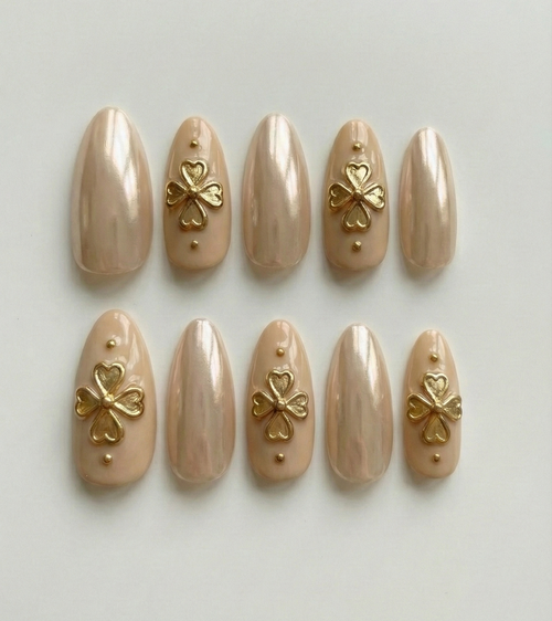 Champagne Chrome & Gold Clover Press On Nails - 4 Leaf Lucky Charm - Old Money Jewelry - Luxury Gel Manicure - Custom Size Set - PN251191