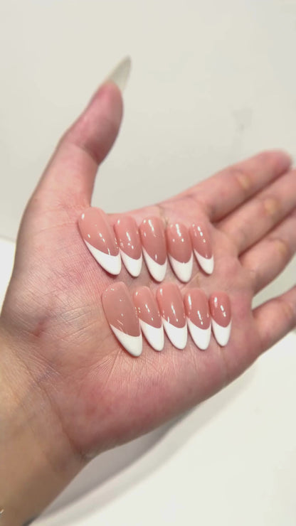 French Tip Press On Nails - Nude Pink Handmade Nails - Luxury Old Money Look Nails - Classic White Tip Press Ons - Custom Size Set - NM233004