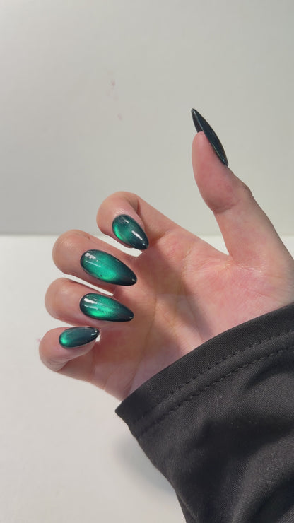 Emerald Green Cat Eye Press On Nails - Party Nails - Night Out Nails - Handmade Gel Nails - Magnetic Shimmer - Custom Size Set - NM233020